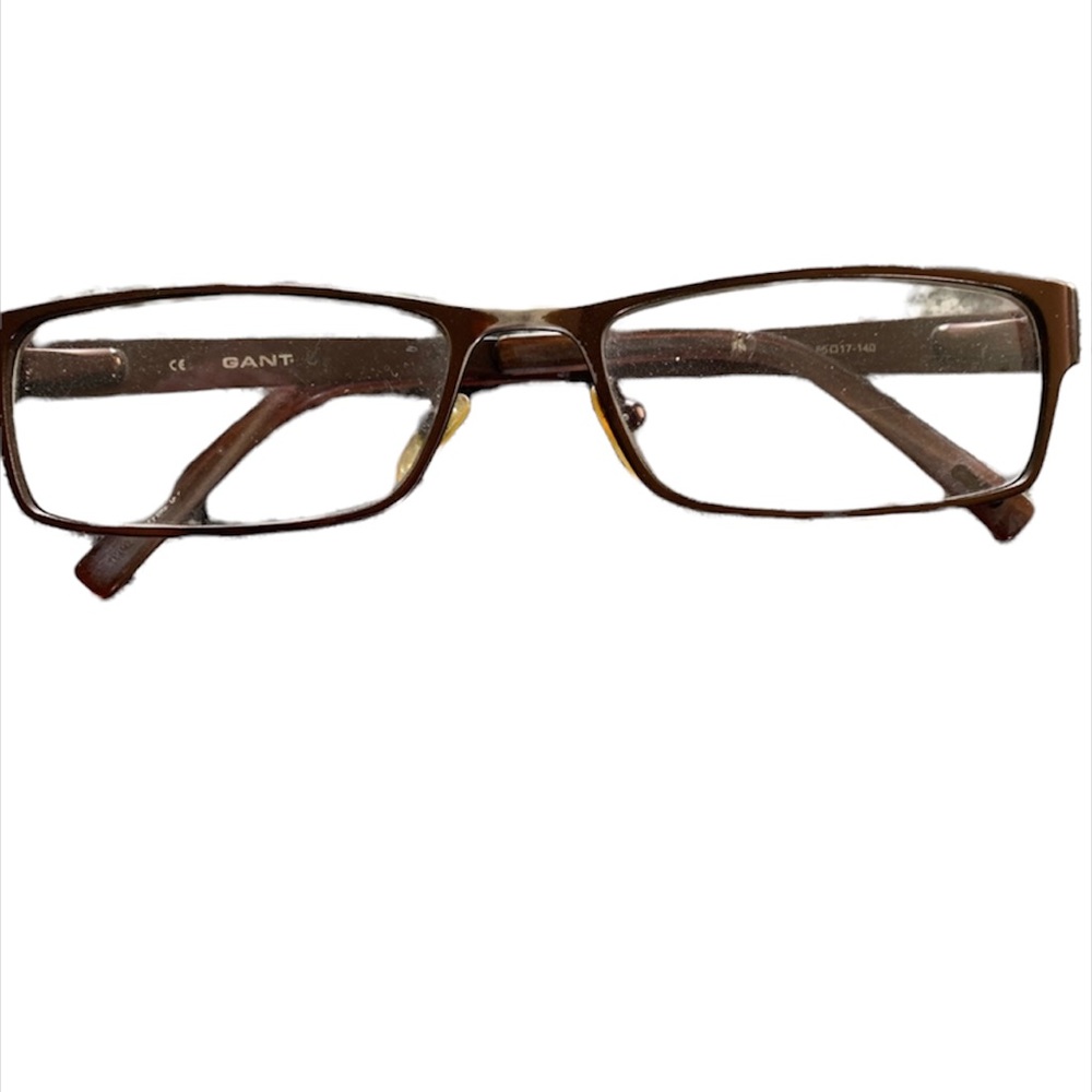 Pre ♥️ prescription glasses . Case included